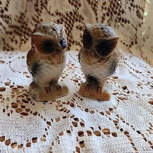 Vintage Ceramic Owl Figurine Salt & Pepper Shakers